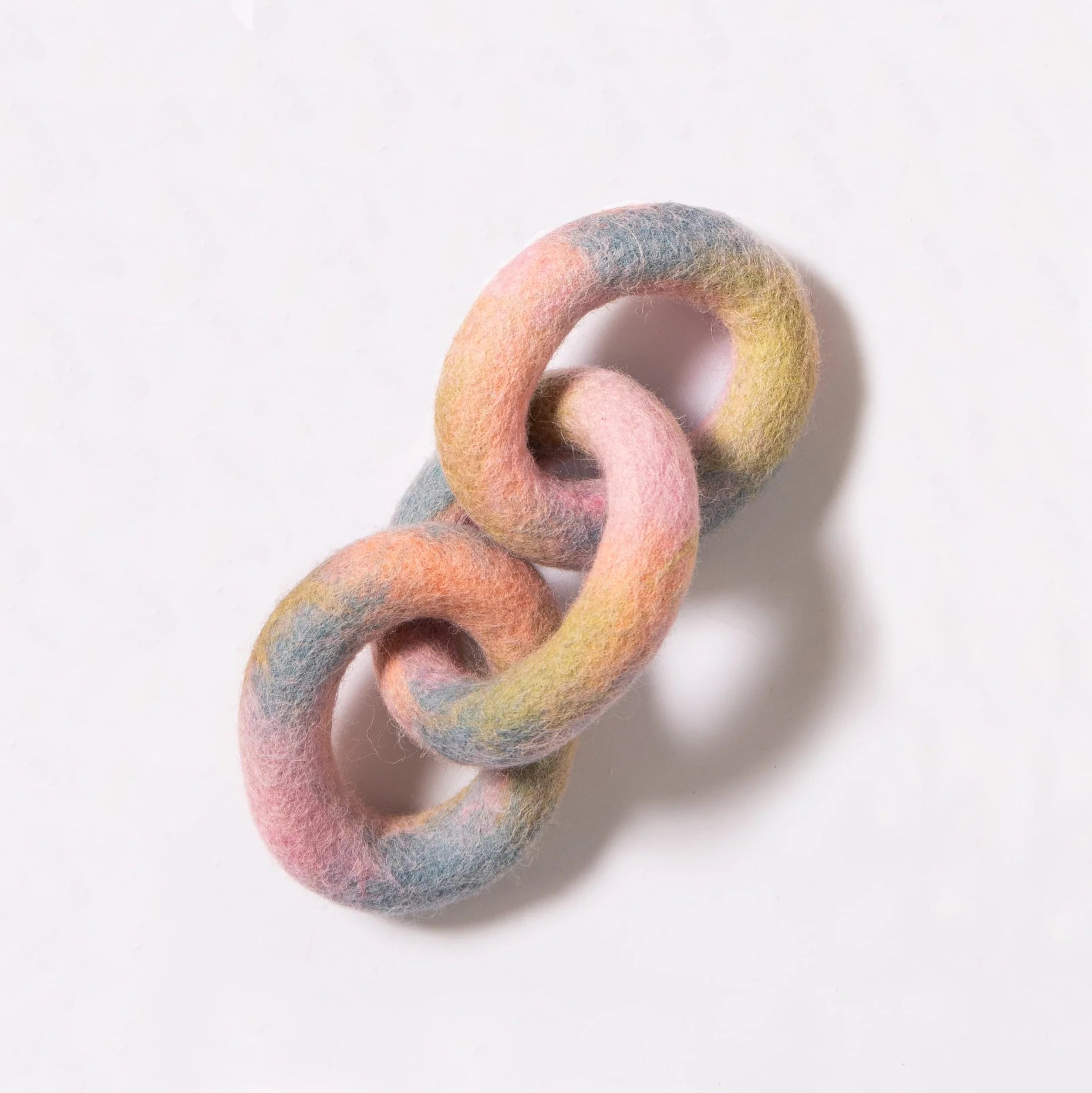 Colourful knotted felt link dog toy