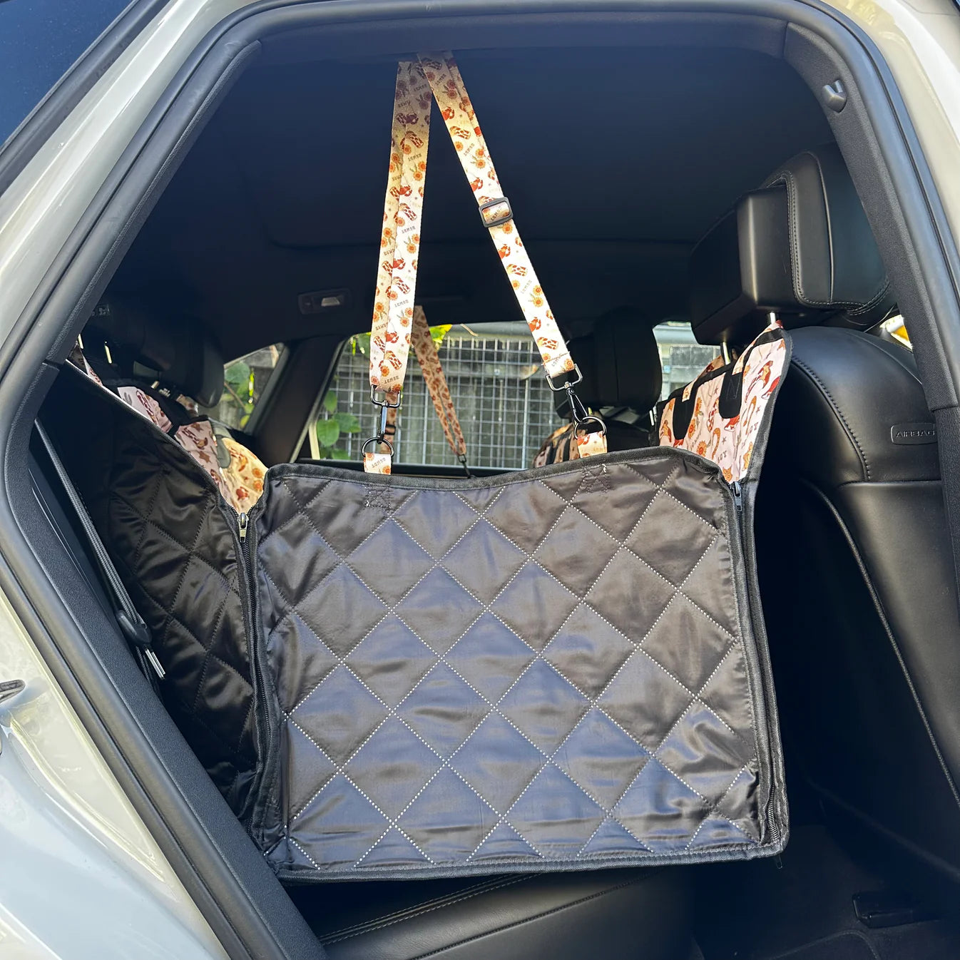 Deluxe Hard Base Hammock Car Seat Cover - Howdy
