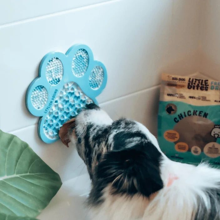 Lick Mat with Suction - Baby Blue